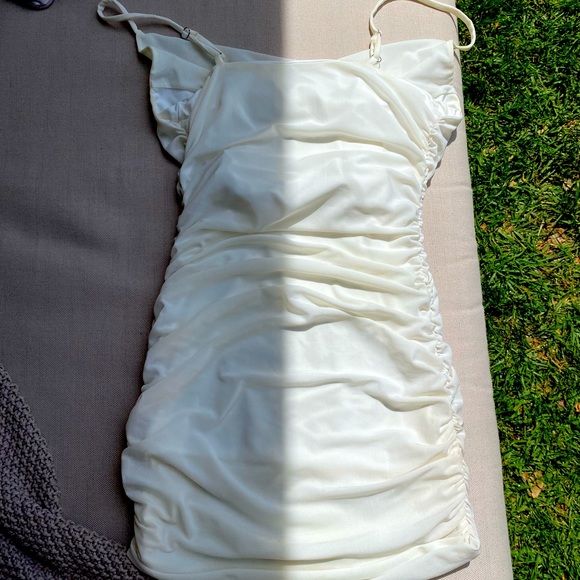 Luvalot white dress - Picture 3 of 3